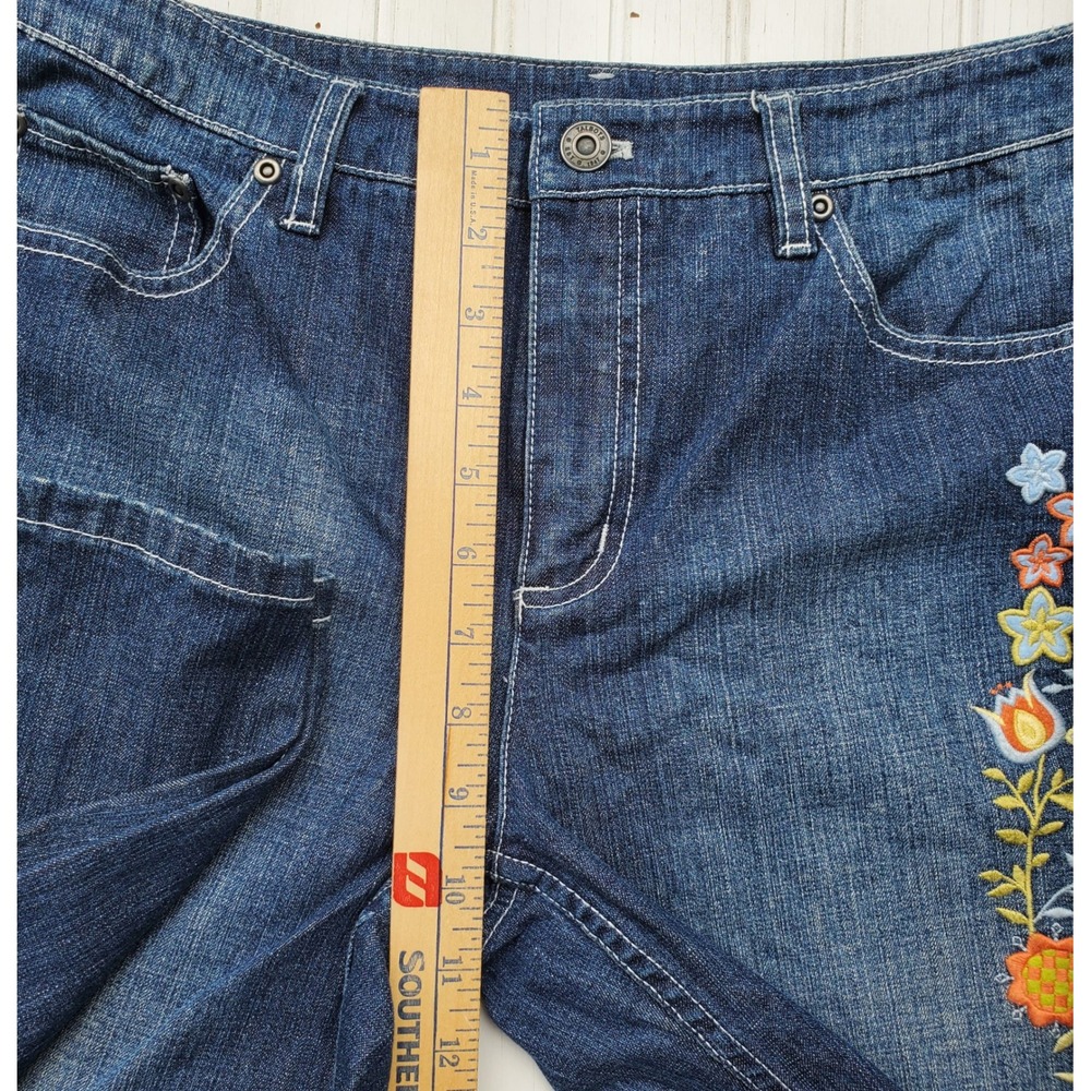 Talbots Floral Embroidered Straight Leg Jeans Size 8 Medium Wash Denim Womens - Picture 7 of 10